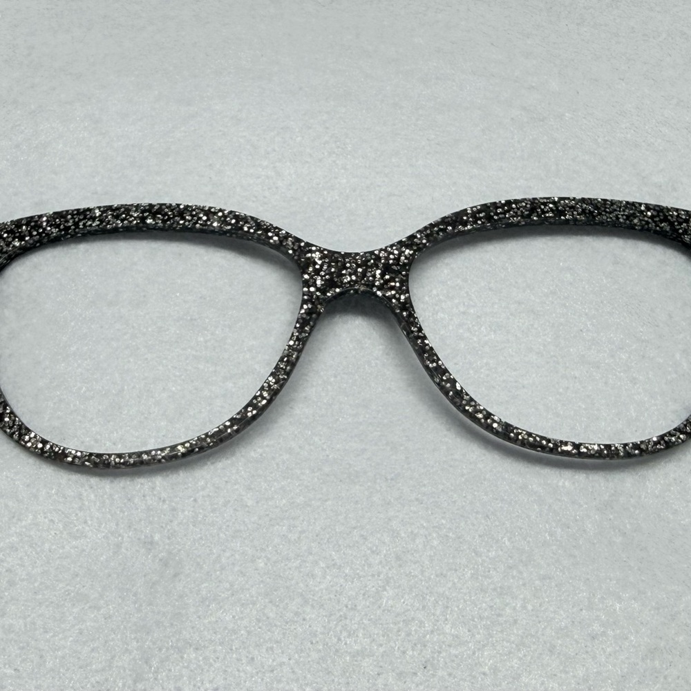 The Black Sparkle for Quinn